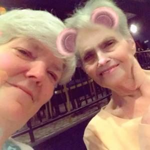 Meet your Posher, Joanne